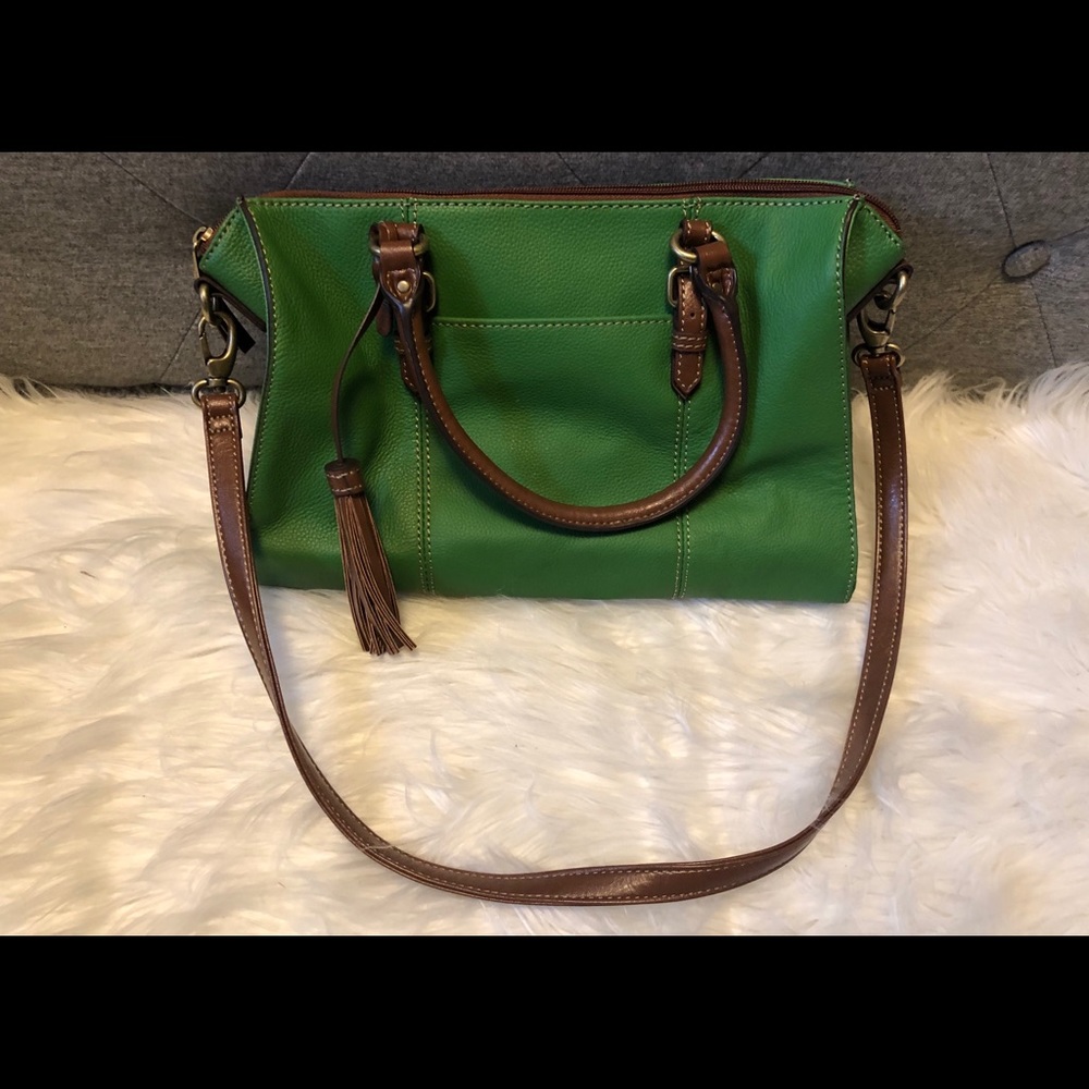 Green leather purse